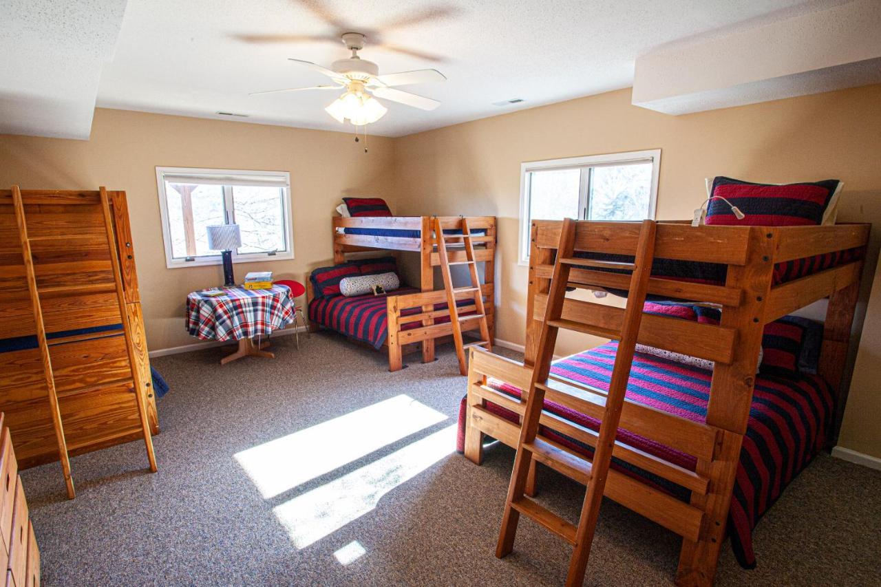 Family Friendly Massanutten Home With Beautiful Mountain Views! McGaheysville Екстериор снимка